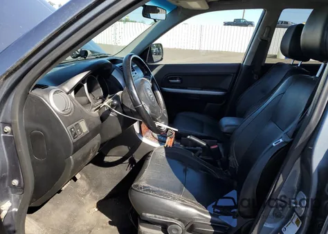 2006 Suzuki Grand Vitara Luxury z USA, uszkodzony, nr VIN JS3TD947864101142